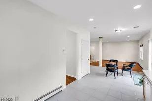 42 Leah Way, Parsippany, NJ 07054 - Photo 15