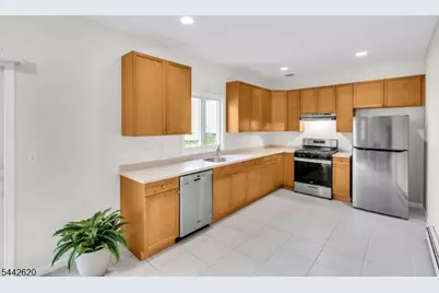 42 Leah Way, Parsippany, NJ 07054 - Photo 13