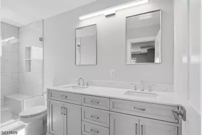 336 E 1st St, Clifton, NJ 07011 - Photo 17