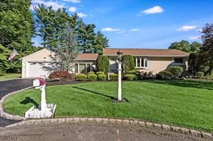 8 Alyson Dr, Fairfield, NJ 07004 - Photo 1