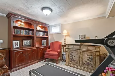 8 Alyson Dr, Fairfield, NJ 07004 - Photo 21