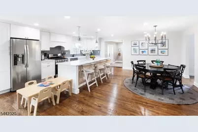 14 Calais Rd, Randolph Township, NJ 07869 - Photo 9
