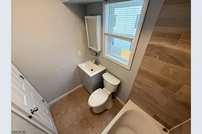 34 Auburn St #2, Paterson, NJ 07501 - Photo 19