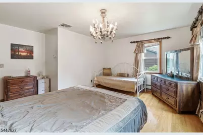 1868 Amwell Rd, Franklin Township, NJ 08873 - Photo 11