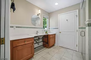 25 Tremont Terrace, Livingston, NJ 07039 - Photo 19