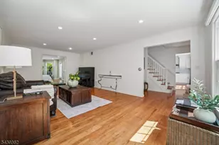 25 Tremont Terrace, Livingston, NJ 07039 - Photo 5