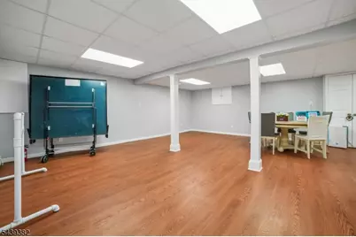 25 Tremont Ter, Livingston, NJ 07039 - Photo 37