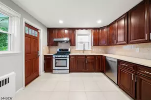 26 W Lawn Rd, Livingston, NJ 07039 - Photo 11