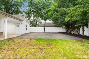 55 14th Ave, Elmwood Park, NJ 07407 - Photo 23