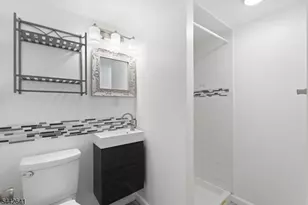 55 14th Ave, Elmwood Park, NJ 07407 - Photo 15