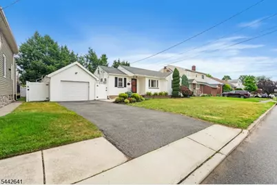 55 14th Ave, Elmwood Park, NJ 07407 - Photo 3