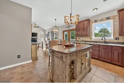 9 Summerfield Dr, Franklin Township, NJ 08540 - Photo 25