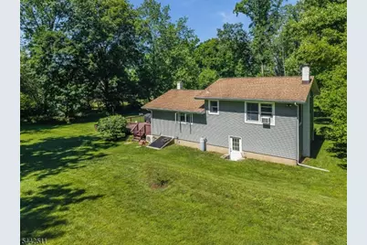 106 Oak Summit Rd, Kingwood Township, NJ 08825 - Photo 25