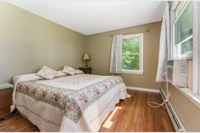 106 Oak Summit Rd, Kingwood Township, NJ 08825 - Photo 15