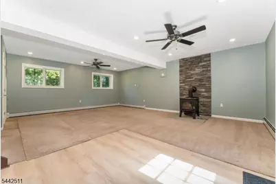 106 Oak Summit Rd, Kingwood Township, NJ 08825 - Photo 21