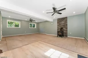 106 Oak Summit Rd, Kingwood Township, NJ 08825 - Photo 21