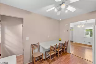 33 Walter Dr, Bloomingdale, NJ 07403 - Photo 17