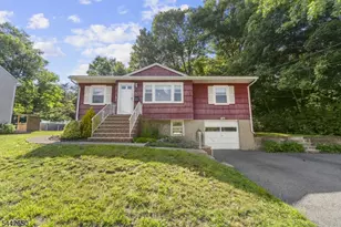 33 Walter Dr, Bloomingdale, NJ 07403 - Photo 39