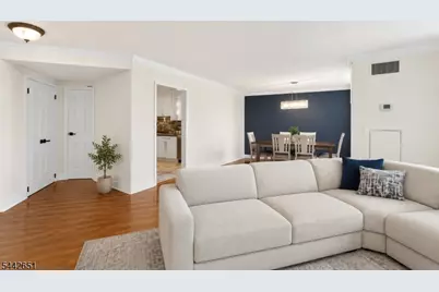 1020 Harmon Cove Tower, Secaucus, NJ 07094 - Photo 3