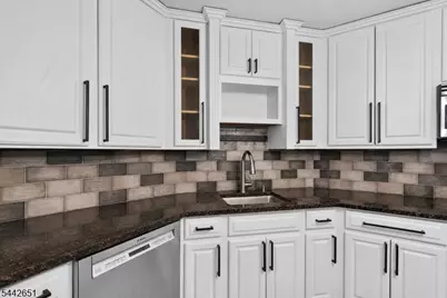 1020 Harmon Cove Tower, Secaucus, NJ 07094 - Photo 11