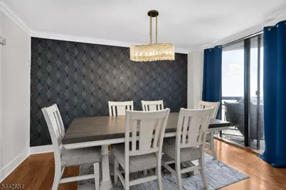 1020 Harmon Cove Tower, Secaucus, NJ 07094 - Photo 5