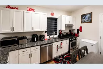 37 Prospect St, Bloomfield, NJ 07003 - Photo 7