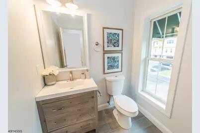 6 Chaz Way, Fairfield, NJ 07004 - Photo 11