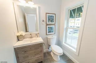 6 Chaz Way, Fairfield, NJ 07004 - Photo 11
