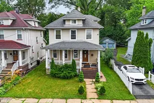 416 Pine St, Roselle, NJ 07203 - Photo 1