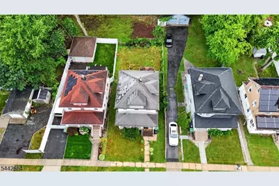 416 Pine St, Roselle, NJ 07203 - Photo 3