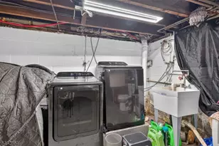 416 Pine St, Roselle, NJ 07203 - Photo 17