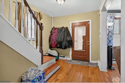 416 Pine St, Roselle, NJ 07203 - Photo 5