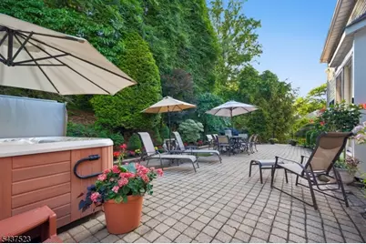 22 Trails End Ct, Westfield Town, NJ 07090 - Photo 39