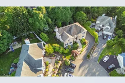 22 Trails End Ct, Westfield Town, NJ 07090 - Photo 47