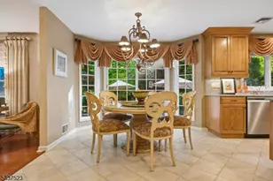 22 Trails End Ct, Westfield Town, NJ 07090 - Photo 11