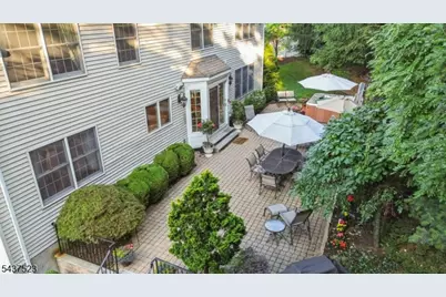 22 Trails End Ct, Westfield Town, NJ 07090 - Photo 41