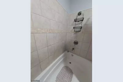 1409 Lexington Pl #1B, Elizabeth, NJ 07208 - Photo 7