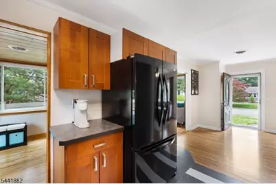 67 Shawnee Ave, Rockaway Township, NJ 07866 - Photo 9