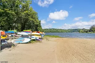 67 Shawnee Ave, Rockaway Township, NJ 07866 - Photo 27