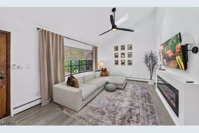 30 Raven Dr, Woodbridge Township, NJ 07067 - Photo 5