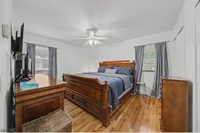 23 Distler Ave, West Caldwell, NJ 07006 - Photo 15