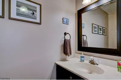 15 Navajo Trl, Branchburg Township, NJ 08876 - Photo 25