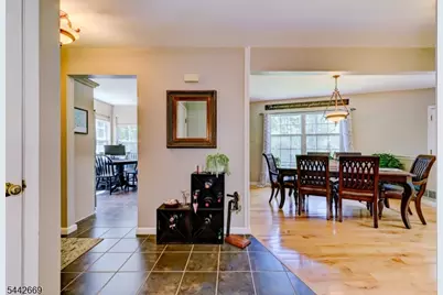 15 Navajo Trl, Branchburg Township, NJ 08876 - Photo 7