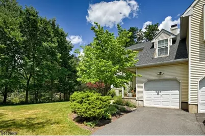 15 Navajo Trl, Branchburg Township, NJ 08876 - Photo 5