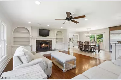 65 Washington Valley Rd, Warren Township, NJ 07059 - Photo 11