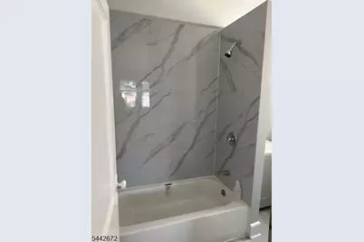 50 Montrose Ter, Irvington, NJ 07111 - Photo 15
