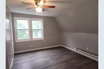 1025 Anna St, Elizabeth, NJ 07201 - Photo 3