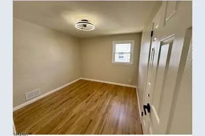 9 Joan Pl, Clifton, NJ 07012 - Photo 15