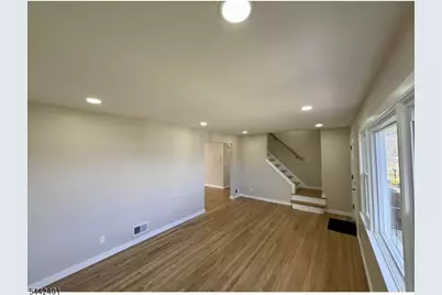 9 Joan Pl, Clifton, NJ 07012 - Photo 5