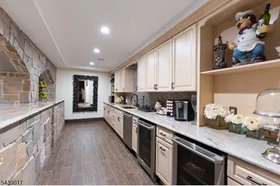 305 Green Rd, Sparta Township, NJ 07871 - Photo 35